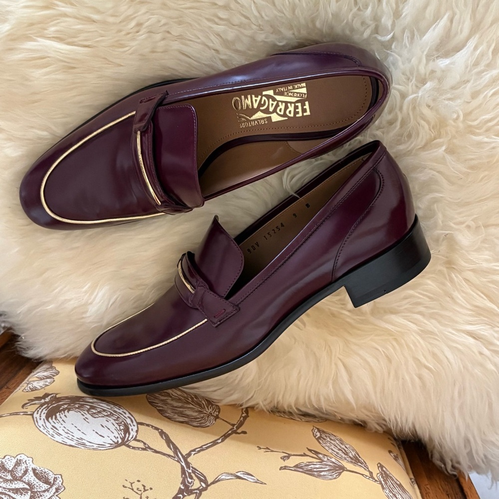New Salvatore Ferragamo Burgundy Loafers
